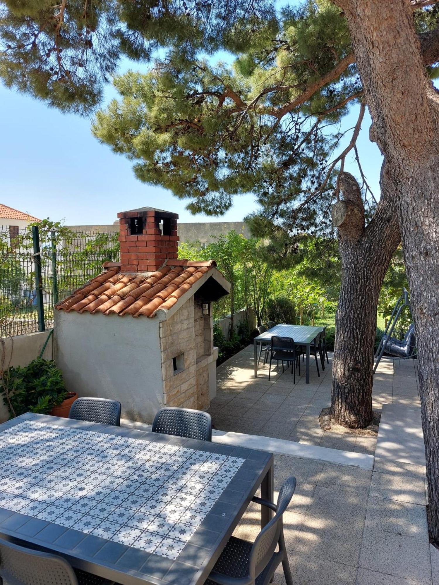 17 Pines Lejlighed Makarska Eksteriør billede