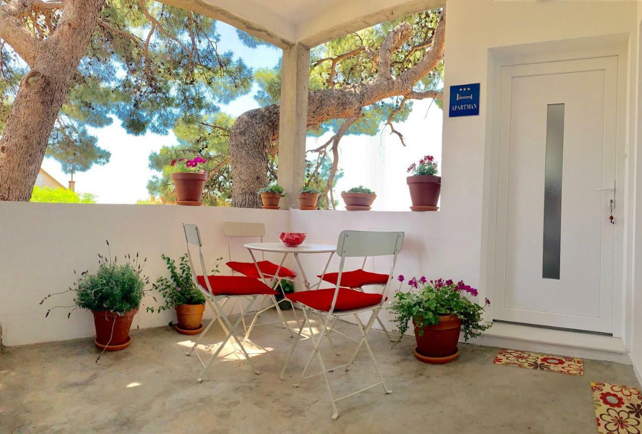 17 Pines Lejlighed Makarska Eksteriør billede